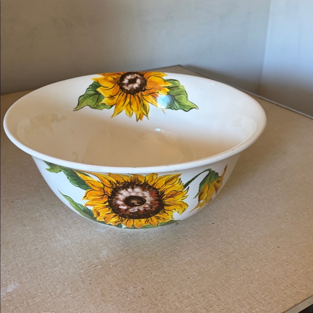 Sunflower Design Ceramic Bowl